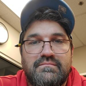 Meet your Posher, Gary